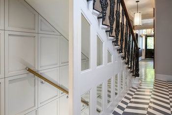 Eccleston Square Hotel