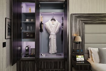 Eccleston Square Hotel
