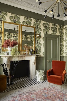 Georgian House Hotel
