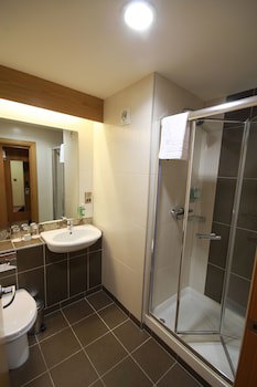 Belmore Court & Motel