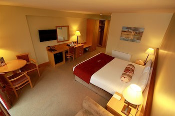 Belmore Court & Motel