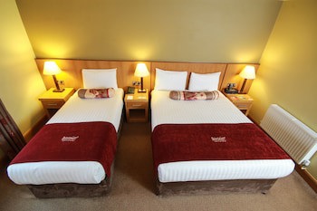 Belmore Court & Motel