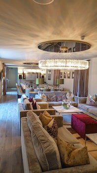 Dunalastair Hotel Suites