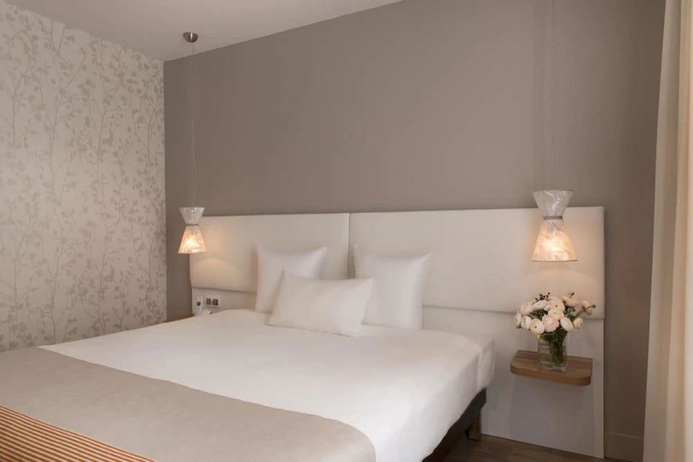 Hotel Magenta 38 by Happyculture