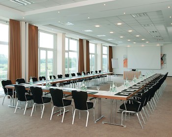 NH Hamburg Horner Rennbahn galeri fotoğrafı