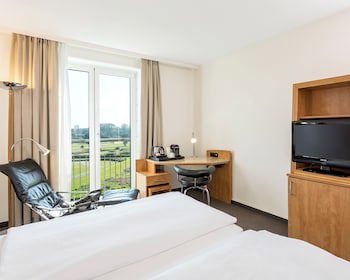 NH Hamburg Horner Rennbahn galeri fotoğrafı