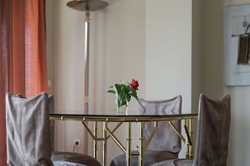 Astoria Hotel