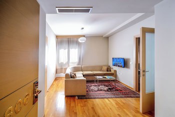 Astoria Hotel