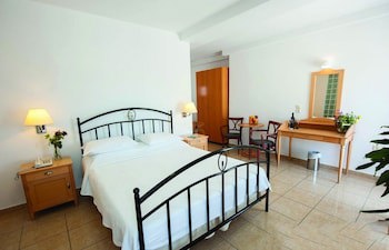 Theoxenia Caldera Hotel galeri fotoğrafı