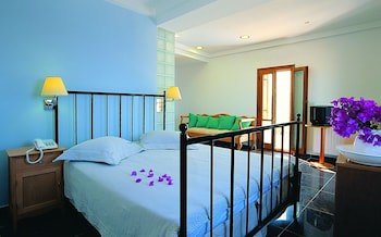 Theoxenia Caldera Hotel galeri fotoğrafı