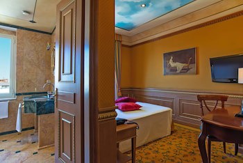 River Palace Hotel galeri fotoğrafı
