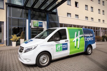 Holiday Inn Express Frankfurt Airport by IHG galeri fotoğrafı