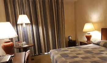Petra Palace Hotel