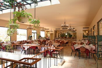 Petra Palace Hotel