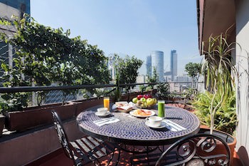 Exe Suites San Marino Hotel