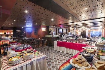 Exe Suites San Marino Hotel