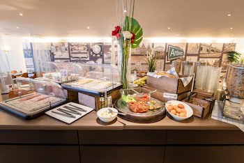 Astoria Hotel