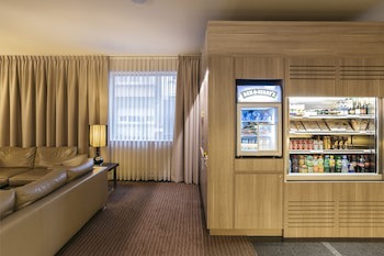 Astoria Hotel