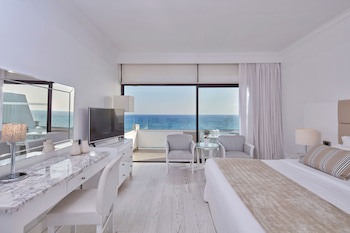 Grecian Bay Hotel