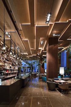 Four Seasons Hotel fotoğrafı