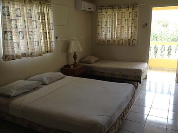 Coconut Inn