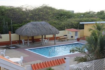 Coconut Inn