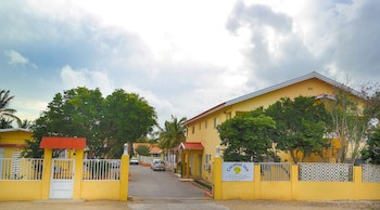 Coconut Inn