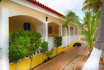 Coconut Inn