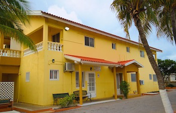 Coconut Inn