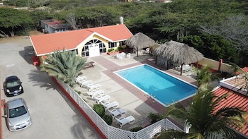 Coconut Inn