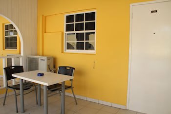 Coconut Inn