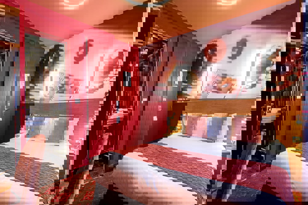 Hotel Ariane Montparnasse by Patrick Hayat