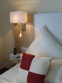 City Hotel by Celina galeri fotoğrafı