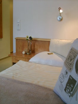 City Hotel by Celina galeri fotoğrafı