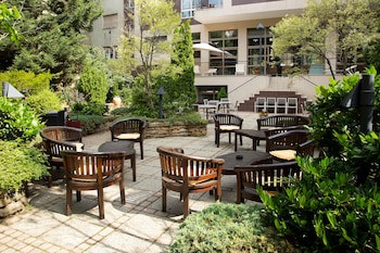 Adina Apartment Hotel Budapest