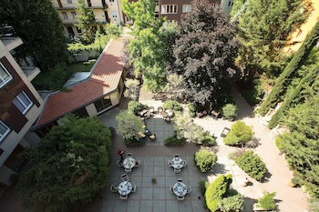 Adina Apartment Hotel Budapest