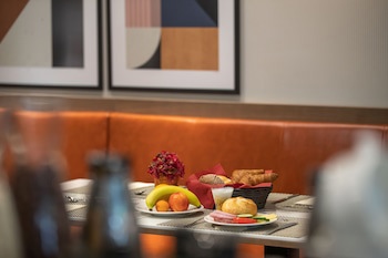 Adina Apartment Hotel Budapest