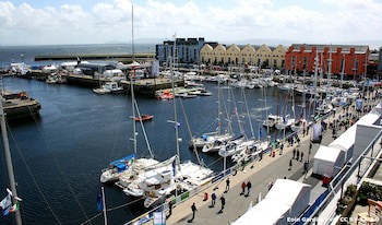 Connemara Coast Hotel