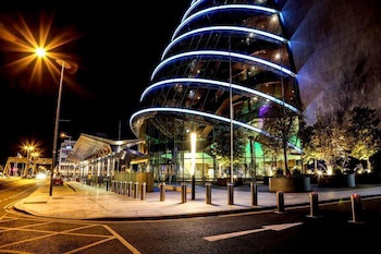 Camden Court Hotel