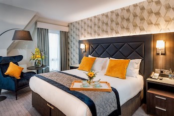 Camden Court Hotel