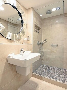 Ferrycarrig Hotel