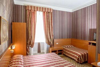 Hotel Emmaus fotoğrafı