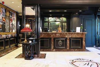Apollofirst Boutique Hotel
