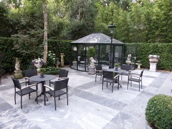 Apollofirst Boutique Hotel