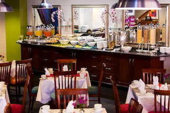 Cape Town Lodge Hotel