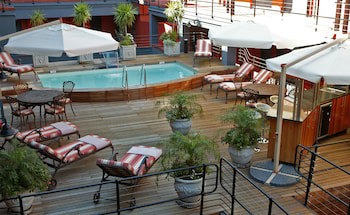Cape Town Lodge Hotel