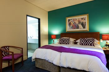 Cape Town Lodge Hotel