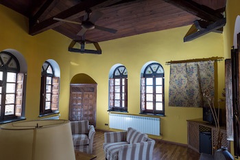 Palacio De Valderrabanos