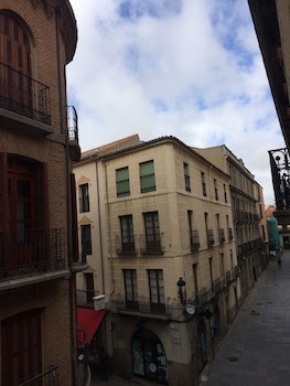 Palacio De Valderrabanos