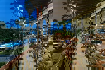 Ozkaymak Falez Hotel